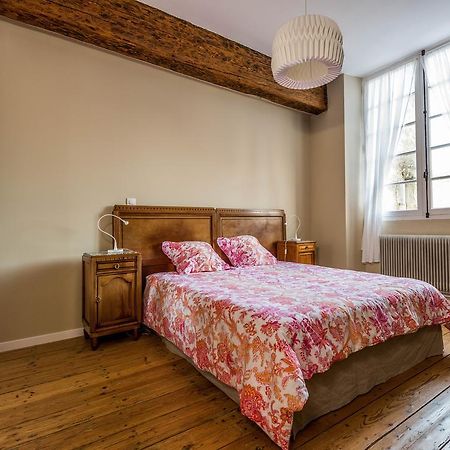 Chambres D'Hotes Le Relais Des Remparts Rions Kültér fotó