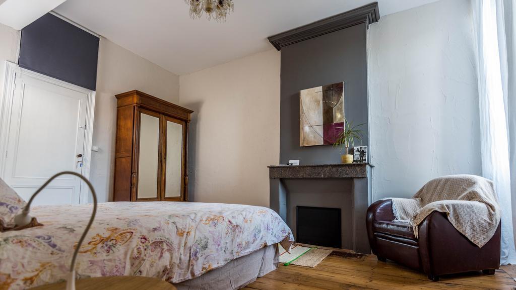 Chambres D'Hotes Le Relais Des Remparts Rions Kültér fotó