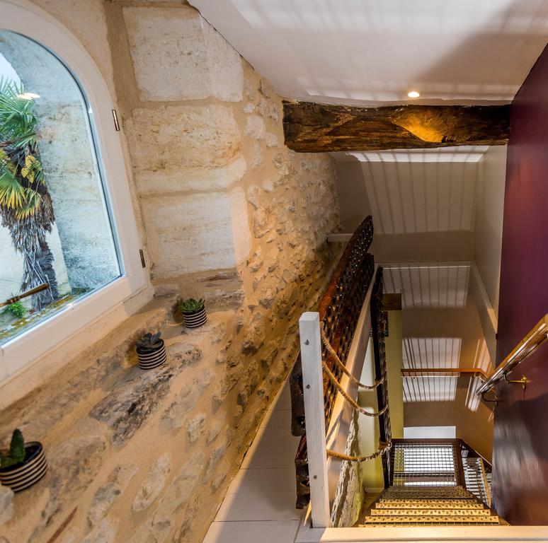 Chambres D'Hotes Le Relais Des Remparts Rions Kültér fotó